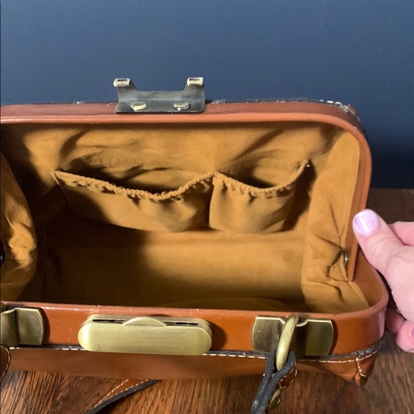 Patricia Nash Leather Bag - Picture 7 of 13